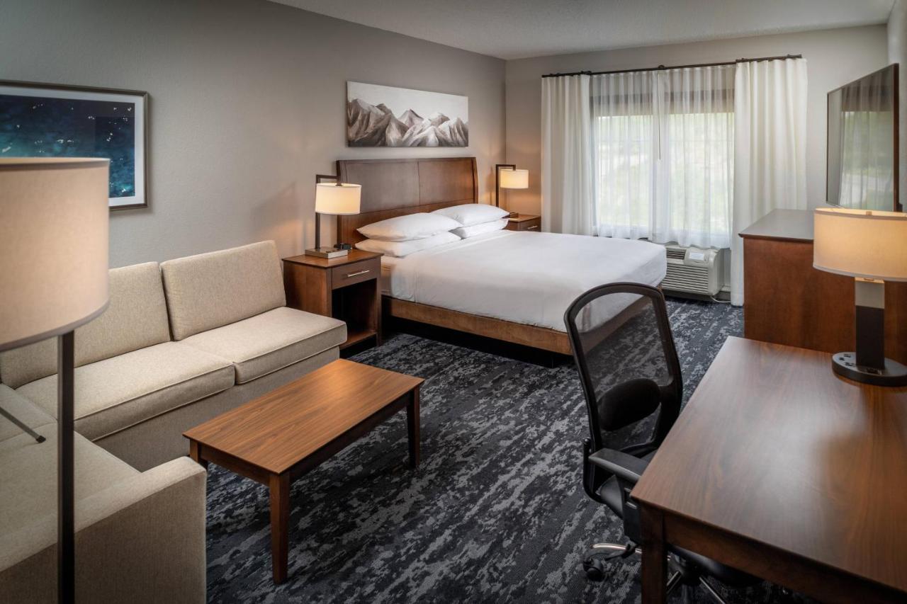 Delta Hotels By Marriott Huntington Mall Barboursville Zewnętrze zdjęcie